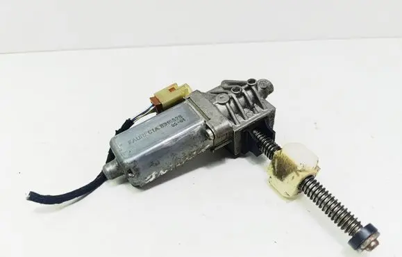 BMW 7 E65 E66 Seat adjustment motor 0390201989