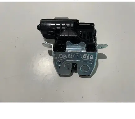 Hyundai Kona II Tailgate/trunk/boot lock/catch/latch 818l0be100