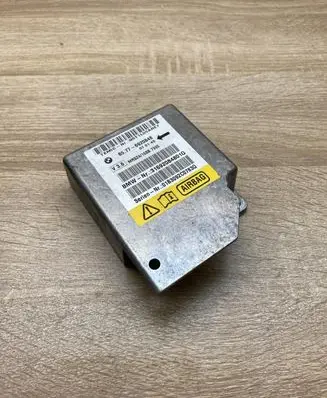 BMW 5 E39 Airbag control unit/module 6920848 V36
