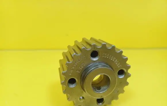 Volkswagen PASSAT B6 Crankshaft gear 038105263F