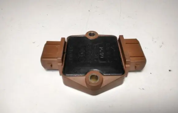 Audi A6 S6 C5 4B Ignition amplifier control unit 4A0905351