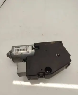 Volvo XC70 Sunroof motor/actuator 405736 130827 1736847A