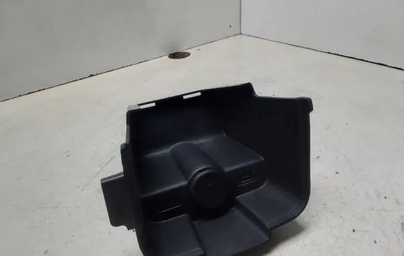 Opel Astra J Glove box 1709241 S3698W2 498951029