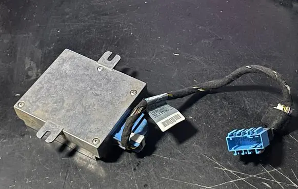 BMW 5 E39 Voice control module 6915046 113126 01000160C0