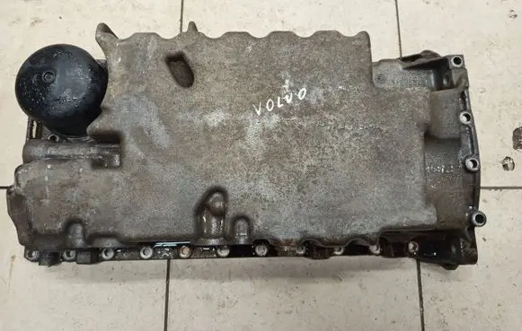 Volvo XC70 Oil sump 1275868A