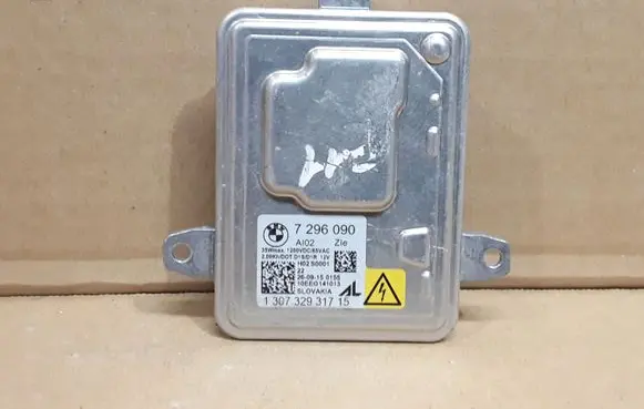 BMW 5 F10 F11 Headlight ballast module Xenon 7296090