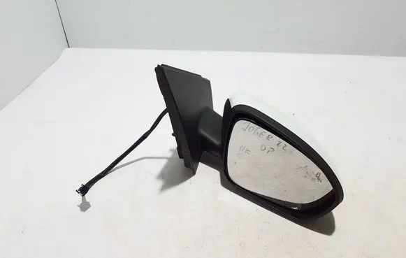 Front door electric wing mirror