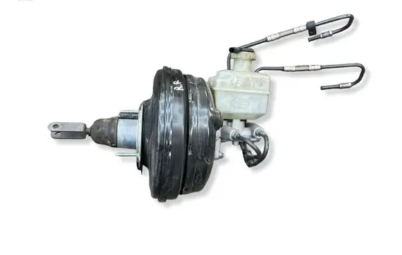 Land Rover Range Rover Sport L320 Brake booster AH222B195AB