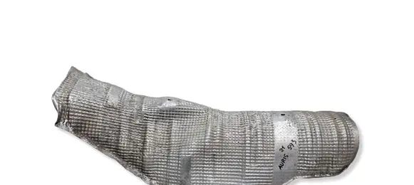 Toyota Auris 150 Exhaust heat shield 5815102120