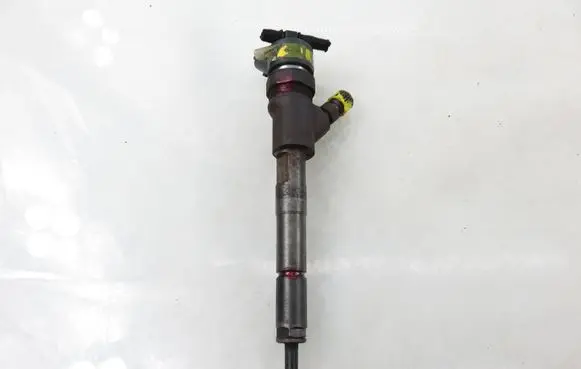 Toyota Yaris Fuel injector 2367033010 0445110085