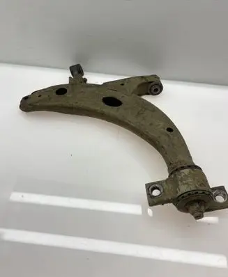 Subaru Forester SF Front lower control arm/wishbone