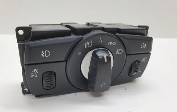 BMW 5 E60 E61 Light switch 6988555 9134725 913472501