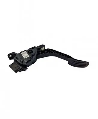 Accelerator throttle pedal