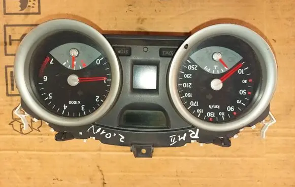 Renault Megane II Speedometer (instrument cluster) 8200364023