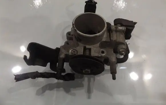 Hyundai i20 (GB IB) Throttle valve 35100-03000