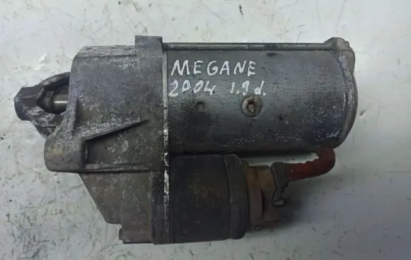 Renault Megane II Starter motor D7R49
