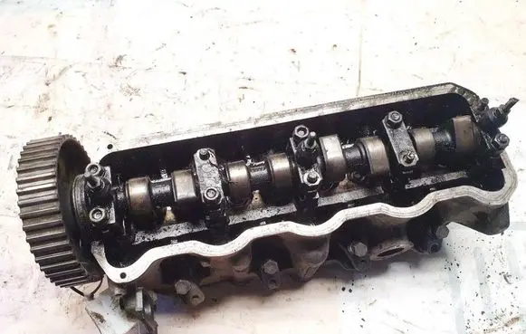Audi A4 S4 B5 8D Engine head 028103373n