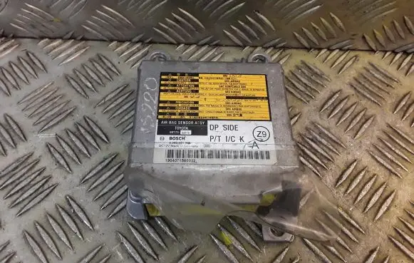 Lexus IS 220D-250-350 Airbag control unit/module 8917053110