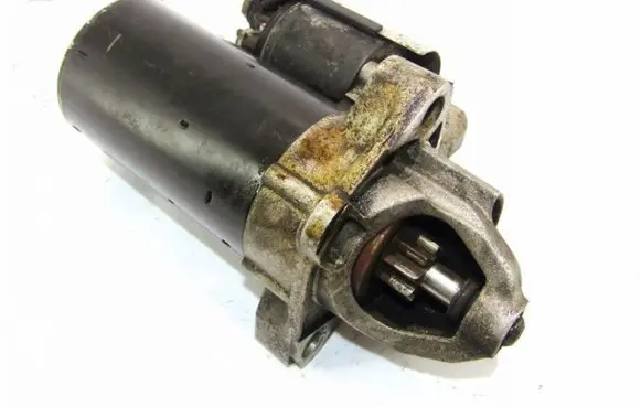 Volkswagen PASSAT B5 Starter motor 078911023