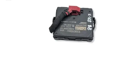 Volkswagen PASSAT B8 Gateway control module 5Q0907530M