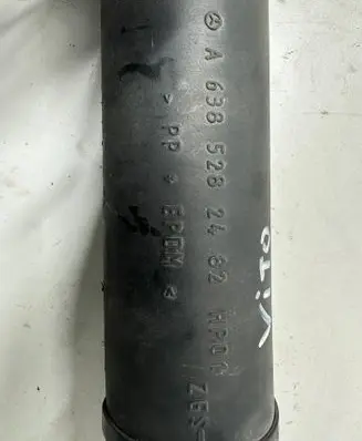 Mercedes-Benz Vito Viano W638 Intercooler hose/pipe a6385282482