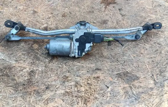 Skoda Roomster (5J) Front wiper linkage and motor 5J1955113B
