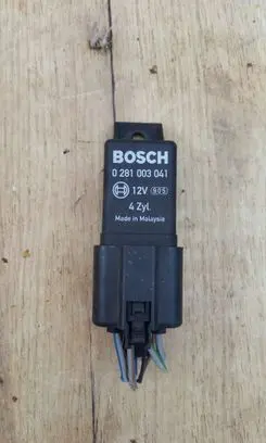 Chevrolet Captiva Glow plug pre-heat relay T1017845R