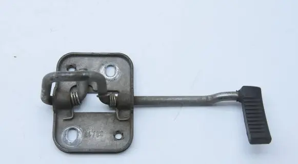 Volkswagen Crafter Engine bonnet/hood lock/latch loop/hook 7C0823186