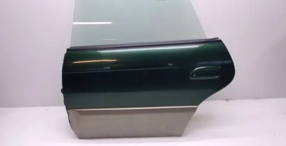 Subaru Outback Rear door