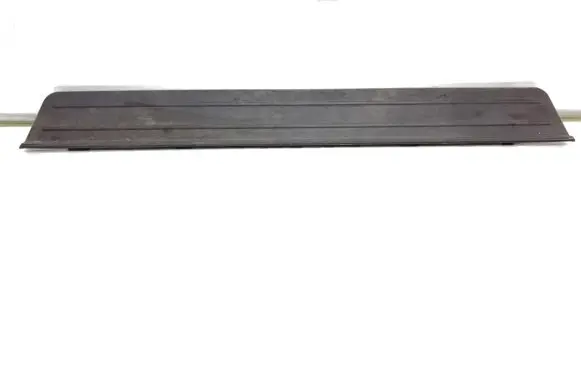 Hyundai Tucson JM Front sill trim cover 858832E000