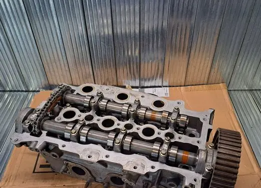 Citroen C6 Engine head PM9X2Q6090CA PM9X2Q