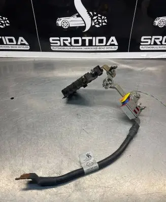Mercedes-Benz Sprinter W906 Positive cable (battery) A9064401066