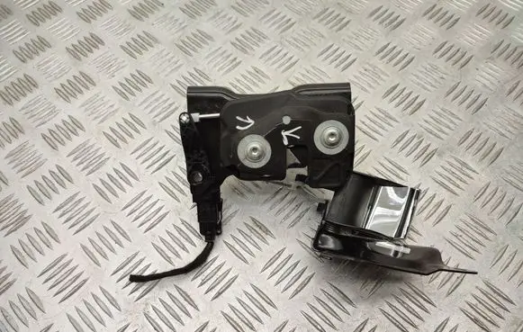 Mercedes-Benz E W212 Seat back rest lock catch A2129200772 A2129209200
