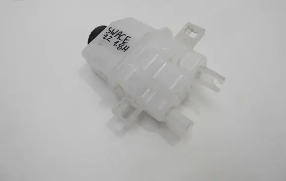 Suzuki Swace Coolant expansion tank/reservoir