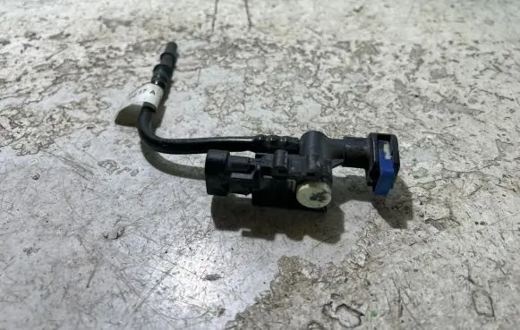Dodge Durango Fuel level sensor 04593949AB 70611