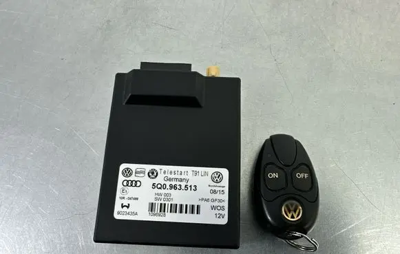 Volkswagen PASSAT B8 Auxiliary heating control unit/module 5Q0963513