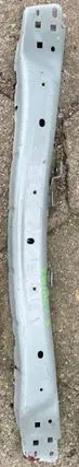 Renault Twingo III Radiator support slam panel