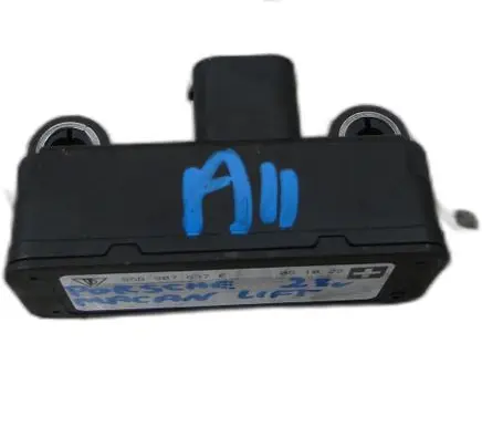 Porsche Macan (95B) Trunk lid opening control unit