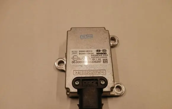 KIA Sportage Steering angle sensor 956902E310OE