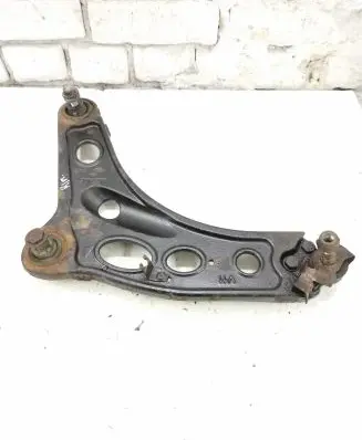 Nissan Primastar Front lower control arm/wishbone 93853464