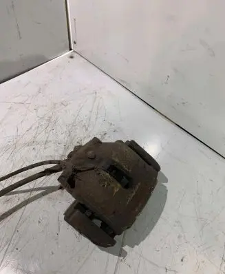 BMW X3 E83 Front brake caliper