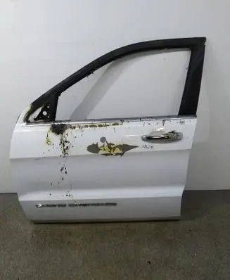 Jeep Grand Cherokee Front door