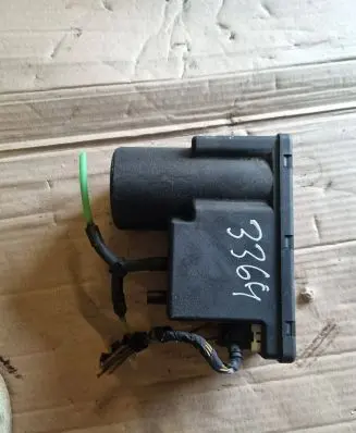 Audi A4 S4 B5 8D Vacuum pump 4A0862257A