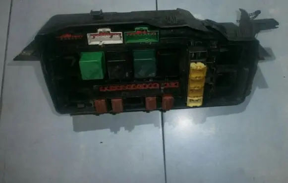 Ford Fiesta Fuse box set 96fg14a481ab pagf10gb20