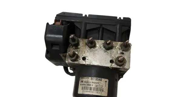 Volvo XC70 ABS Pump 8619540 101113 10020403324