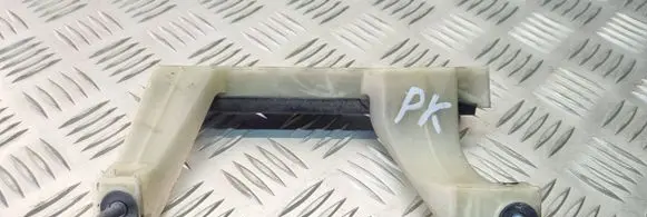Citroen C4 I Picasso Front door windshield rail 9654091480