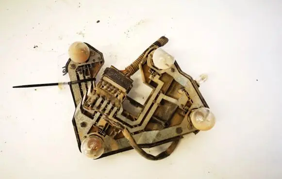 Audi A4 S4 B5 8D Tail light bulb cover holder