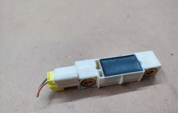 Volvo XC90 Airbag deployment crash/impact sensor 8651755