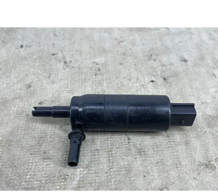 BMW 5 F10 F11 Headlight washer pump 7217792
