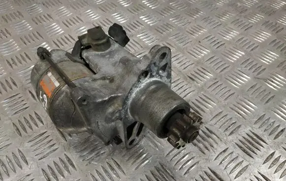 Toyota RAV 4 (XA20) Starter motor 2810074270 2280006273